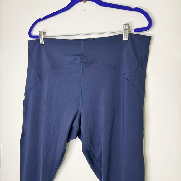 Lululemon InStill High-Rise Tight 25" leggings - Picture 6 of 7